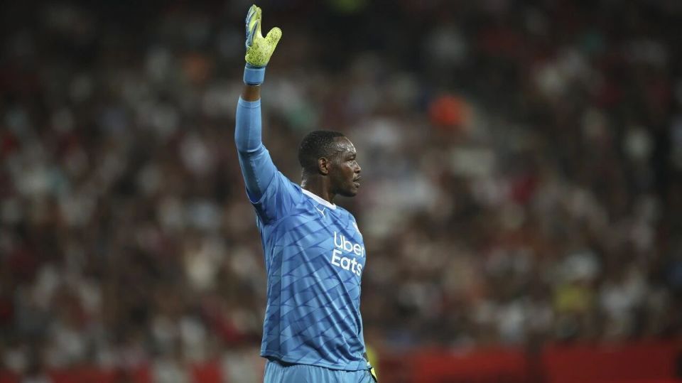 Tq, 届赛事的成, inews